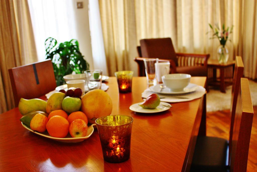 Gemsuites Serviced Apartments State House Nairobi Oda fotoğraf